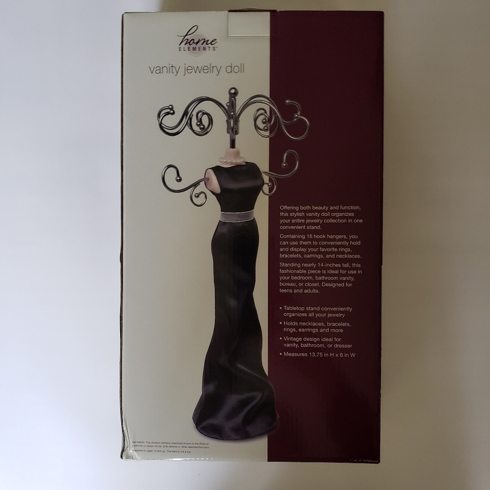 NWT Vanity jewelry doll